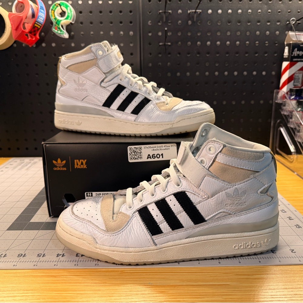 Adidas IVY PARK White Mesa Mens Size 10.5